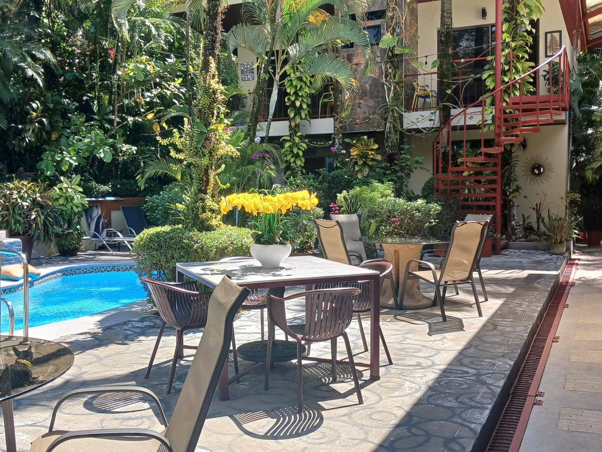 Coyaba Tropical Elegant Adult Guesthouse Manuel Antonio Buitenkant foto
