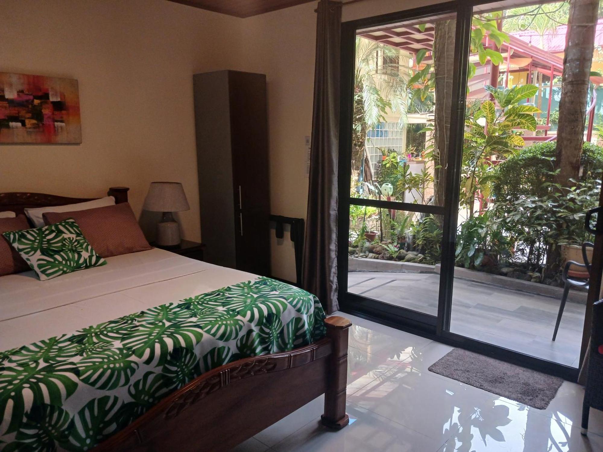 Coyaba Tropical Elegant Adult Guesthouse Manuel Antonio Buitenkant foto